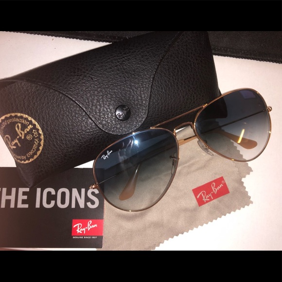 Ray Bans - Picture 1 of 1